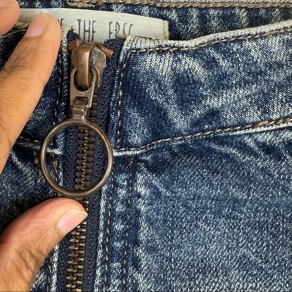 EUC Free People Zip It Up Denim Mini Skirt In Blue - Picture 9 of 11